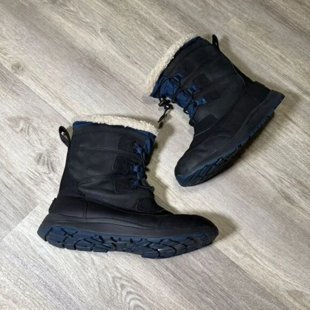 UGGS youth thinsulate winter boots size 5‎